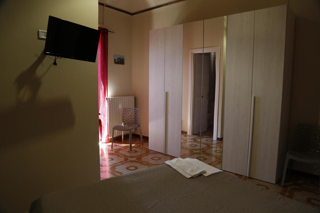 B&B Al Centro Nicosia Exterior foto